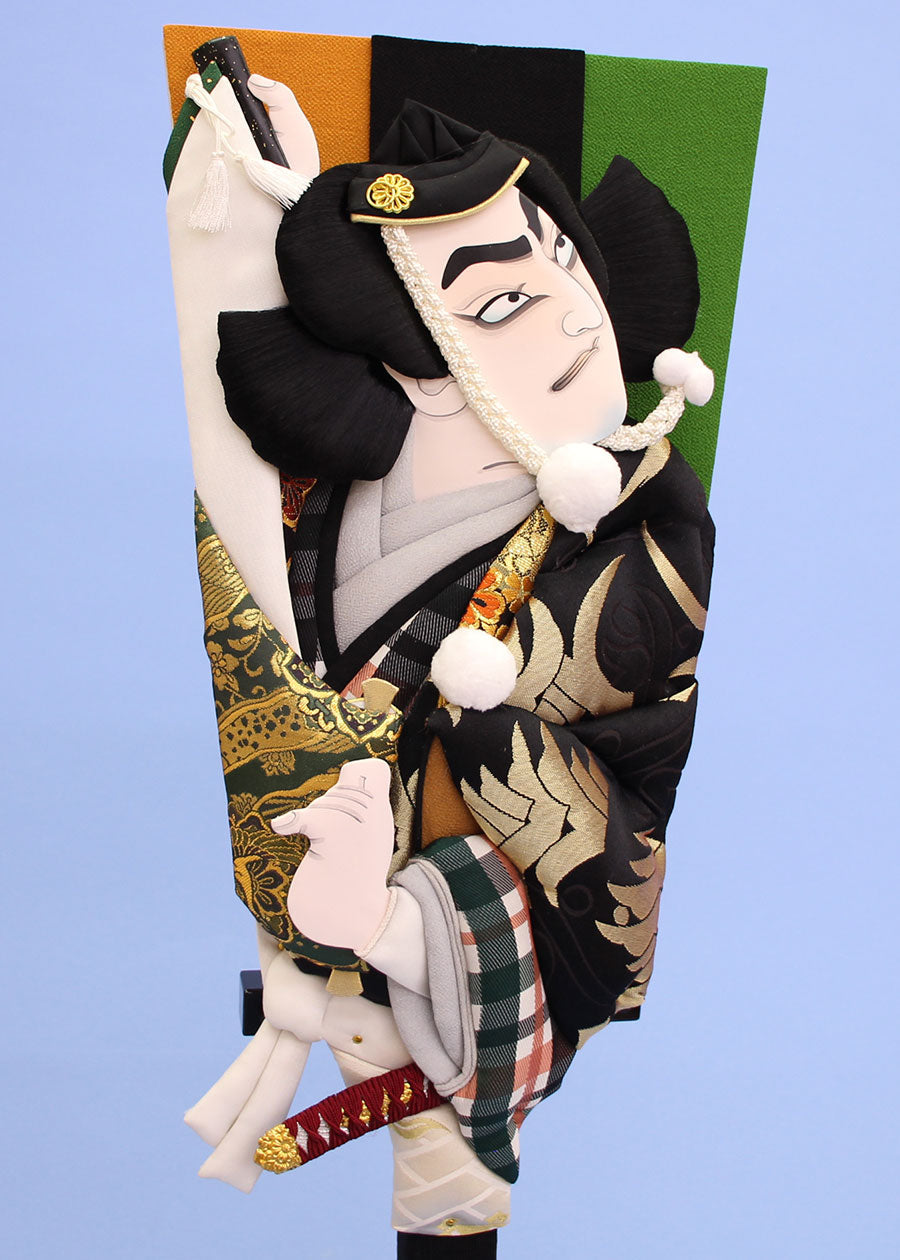 押絵歌舞伎羽子板 – 寿鳳人形の東芸