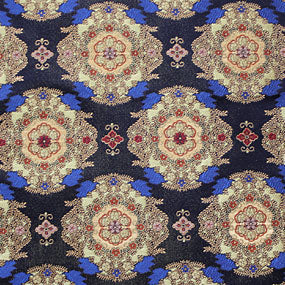 ポリエステル金襴紺系 華紋柄 平成錦 厚さ:中厚24cm角見本