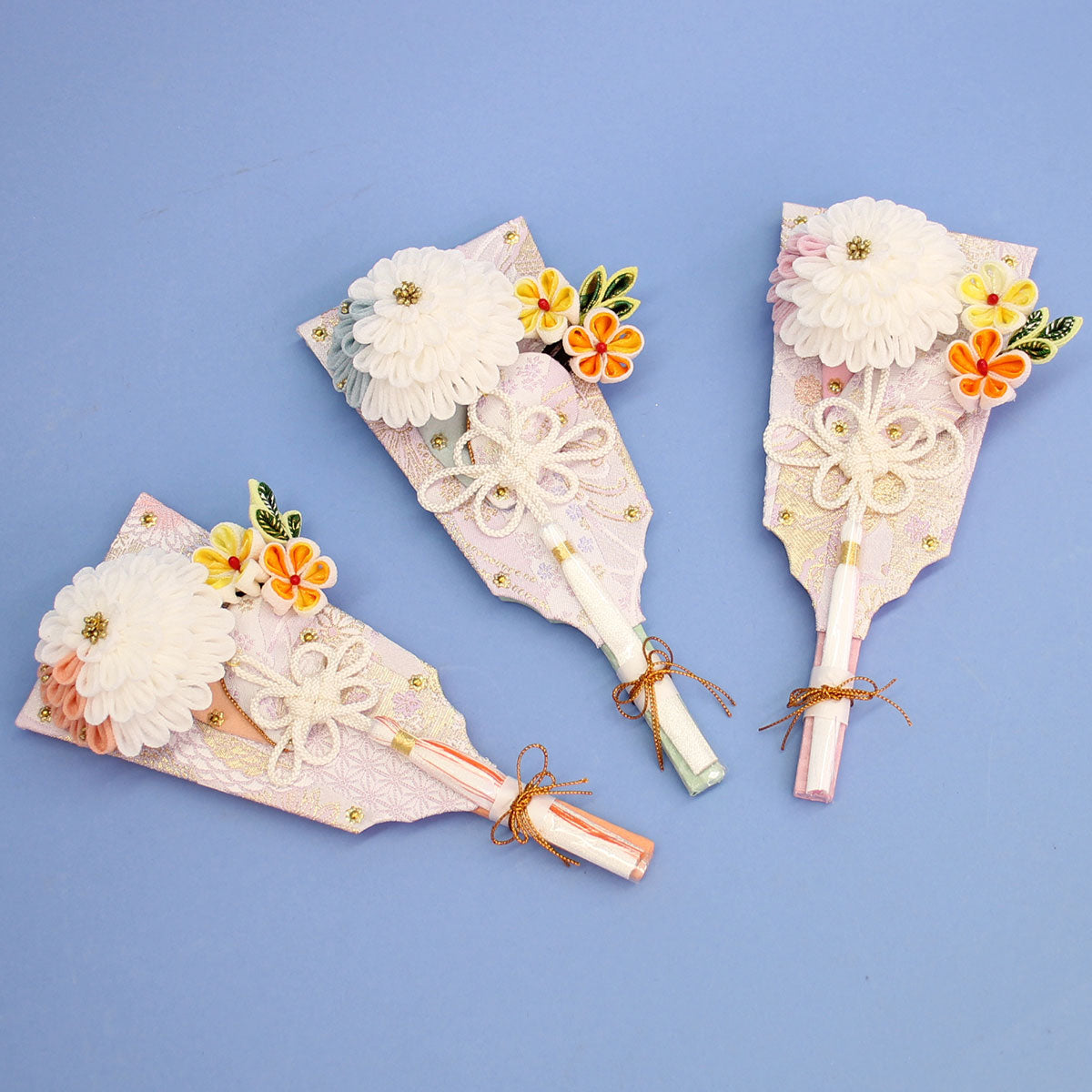 JUHO-TOUGEI 7号羽子板つまみ簪マム白ピンク 白桜ケース飾り