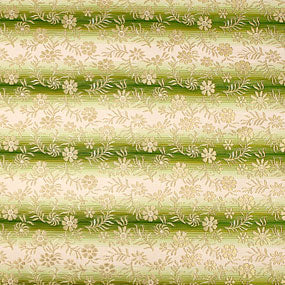 ポリエステル金襴緑系 切り花柄 厚さ:薄手24cm角見本