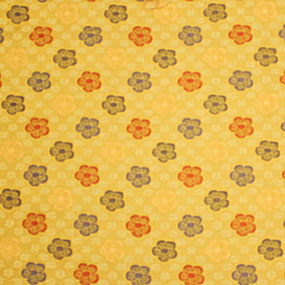 ポリエステル金襴 梅柄 琳派名物裂 厚さ:中厚24cm角見本