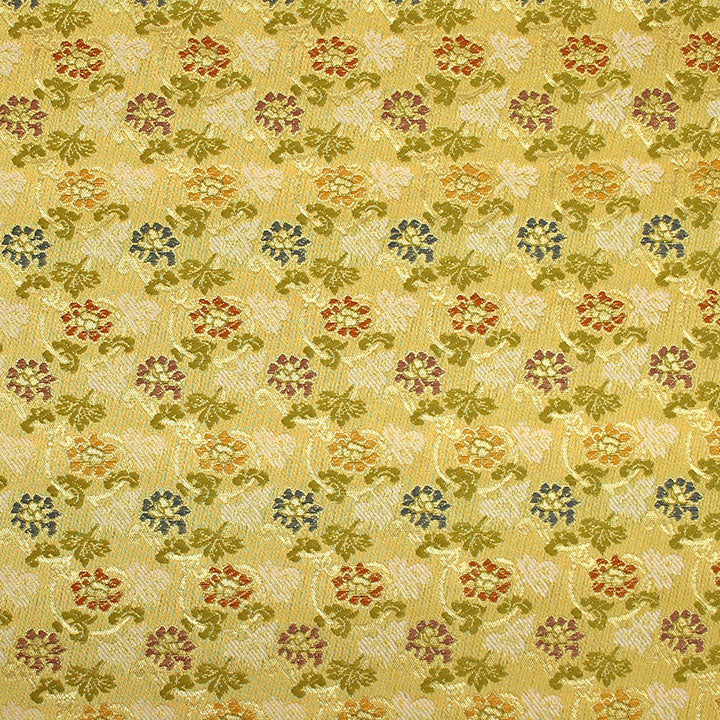 ポリエステル金襴 洛レイ胴 黄色 系 唐草 厚さ:中厚24cm角見本