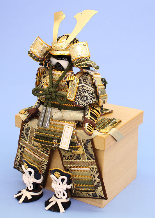 5号新緑大鎧 横から