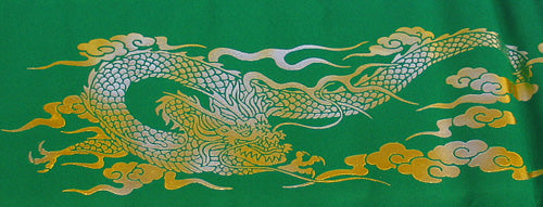 Accessoire en feutre pour poupées May. Taille 35, trois niveaux (dragon estampé)