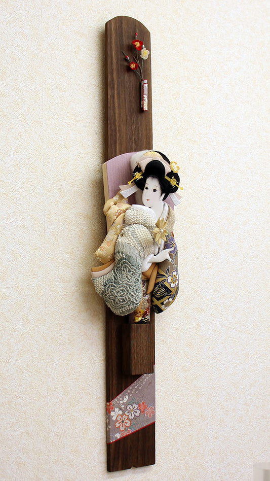 10号鹿の子美月 初音壁掛け 左から