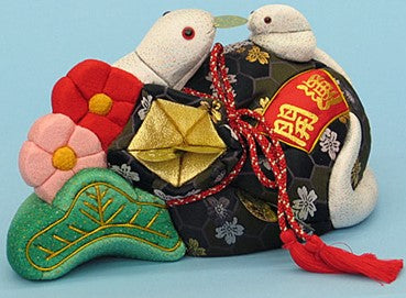 木目込み人形キット、完成品 :2025干支巳 開運