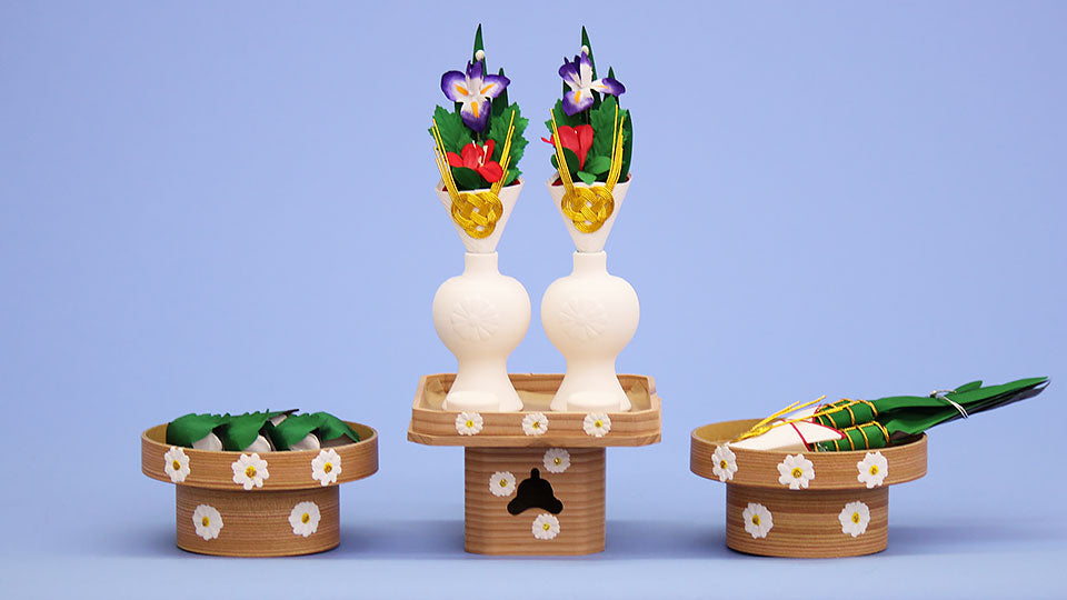 五月人形用、お飾り道具単品 三宝揃え ③大型絹花角丸