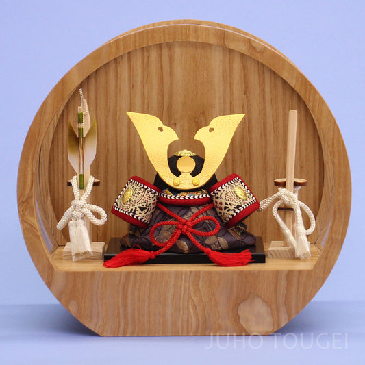 木目込み勇将兜 丸ケース飾り 正面