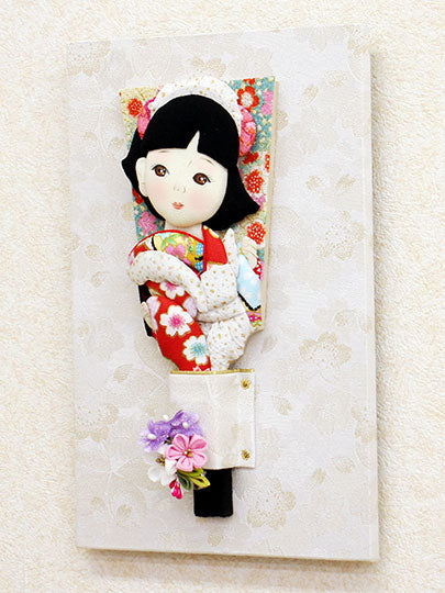 昭和レトロモダン羽子板 メイド 白桜壁掛け 右から