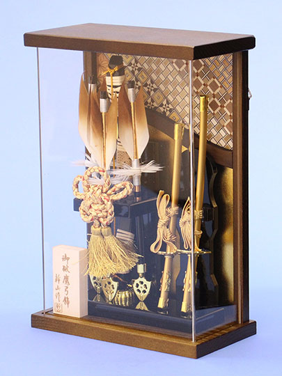 破魔弓アクリル額入り 高さ26cm 寄木細工壁掛け オーク