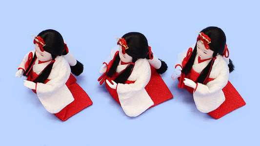 雛人形単品三人官女1 まめびな 横から