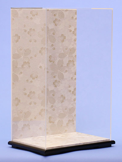 羽子板、つるし雛兼用ケース白桜アクリル 横から