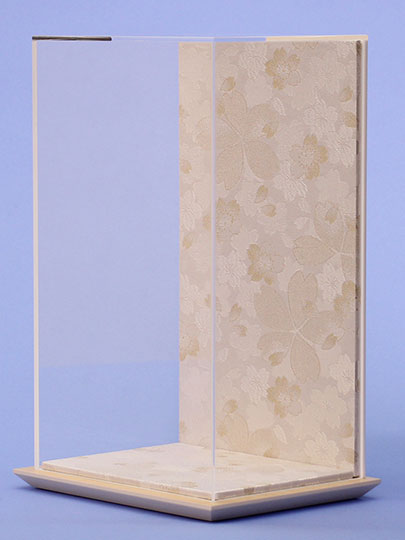 羽子板、つるし雛兼用ケース 白桜アクリル 横から