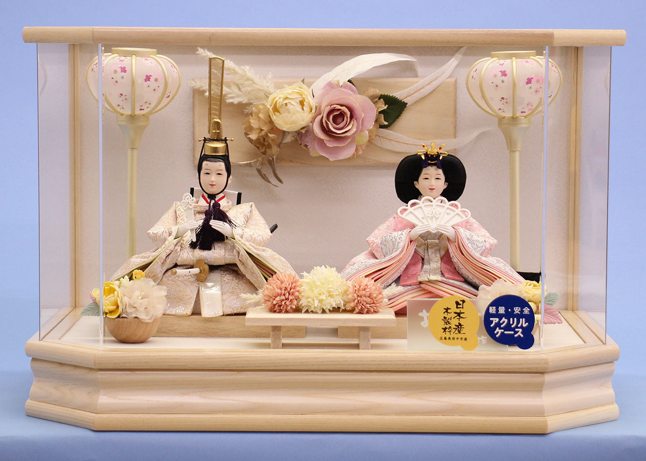 雛人形 ケース飾り 二人 幅48cm｜アクリルケース固定型 白木六角 小三