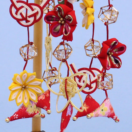 つるし飾り台付き 高さ 25cm 極小せな 木目台付き