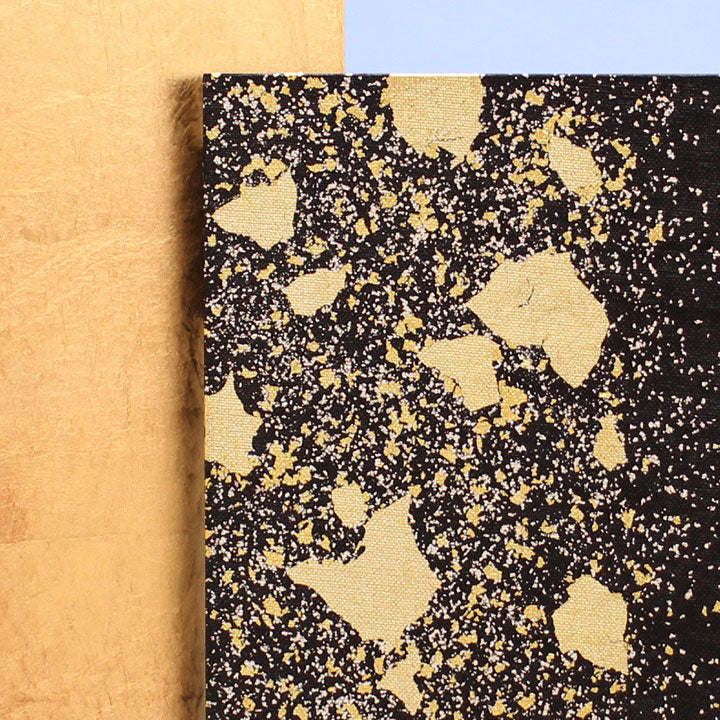 Folding screen for May dolls and Hina dolls, 30cm high, No. 10, gauze covered with black sand and gold leaf, variation type