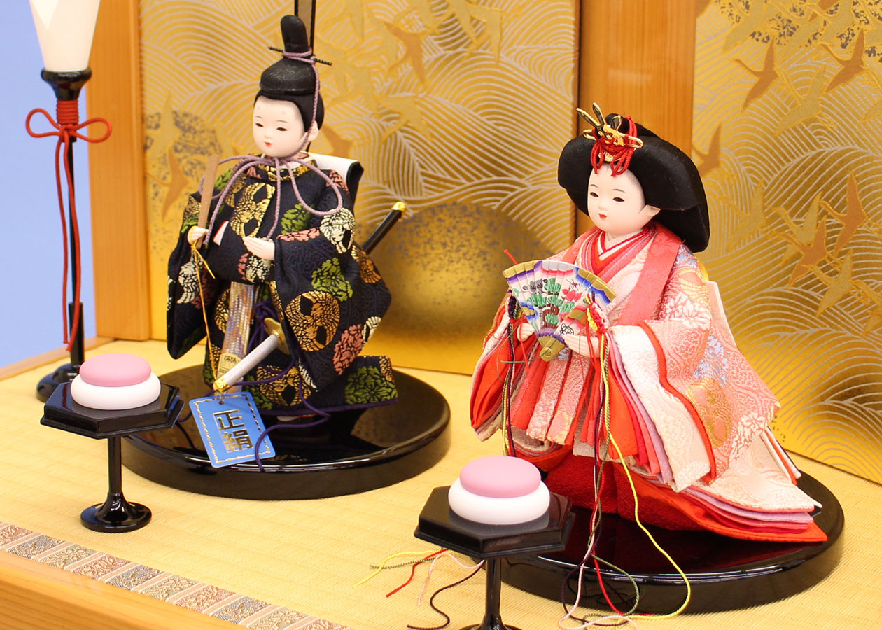 雛人形収納飾り 幅55cm桃花立雛 桧千羽鶴 ズーム