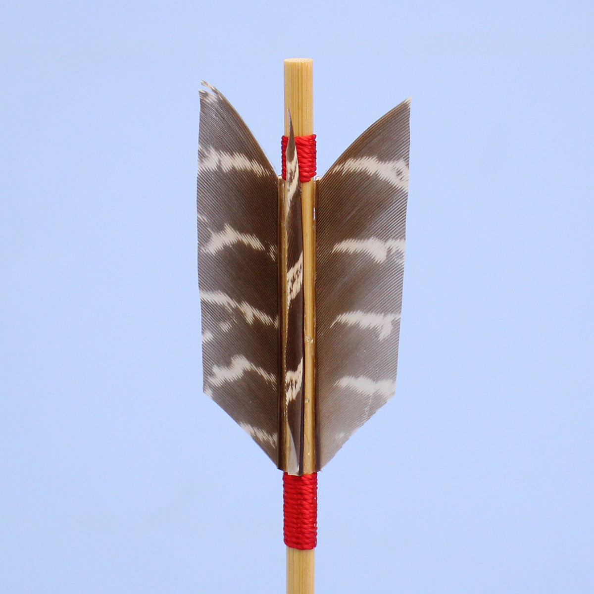 五月人偶单品装饰:箭矢立架装饰,17厘米白色木球雉鸡羽毛