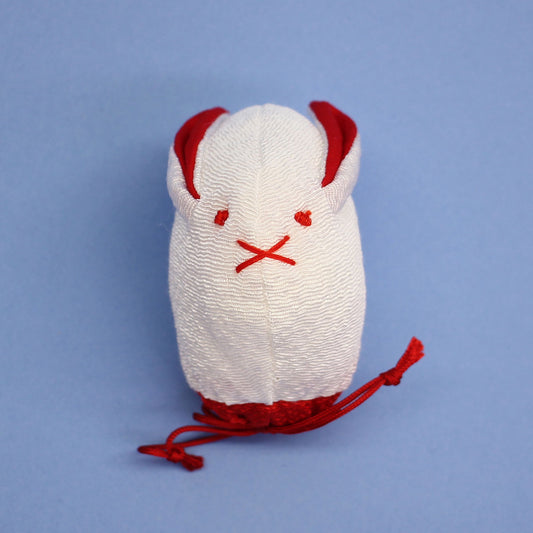 つるし飾り 単品丸うさぎ 正面