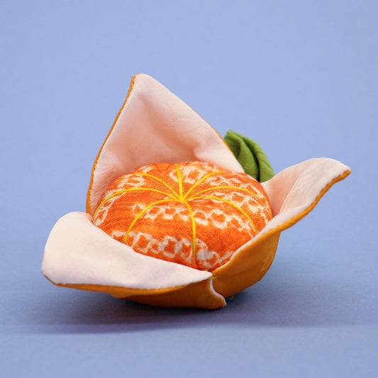 つるし飾り単品 皮むきミカン大 横から