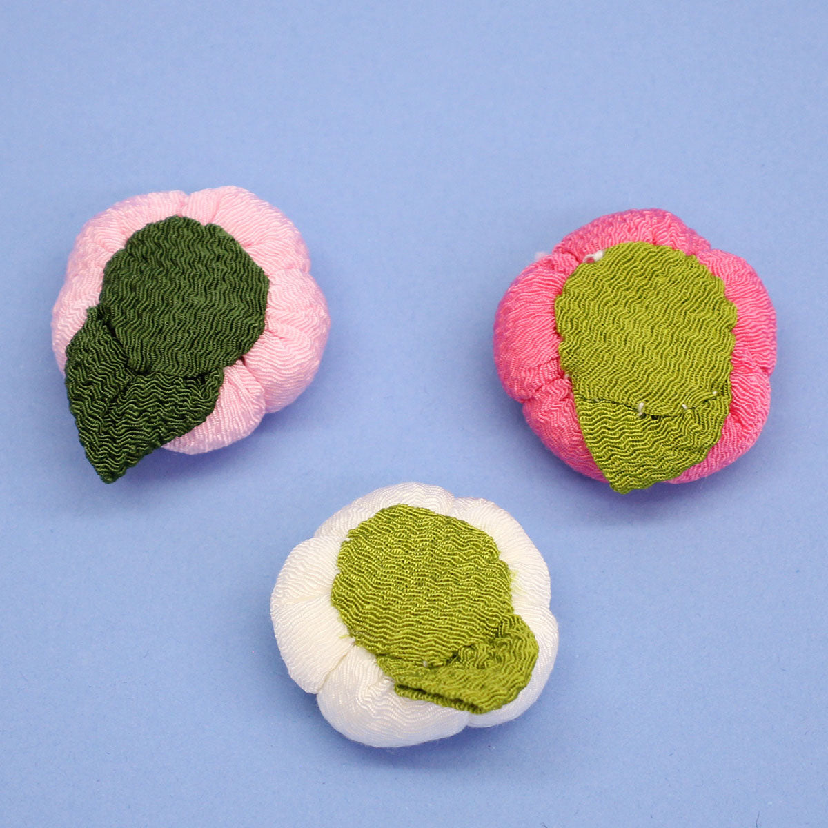 つるし飾り単品 椿 裏から