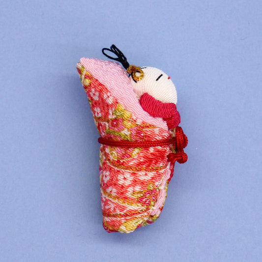 つるし飾り 単品おくるみ赤ちゃん 横から