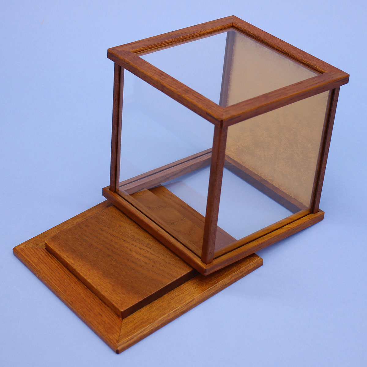 カブセ人形ケース 幅13cm 高さ13cm ミニ木肌13木目調金バック 開く