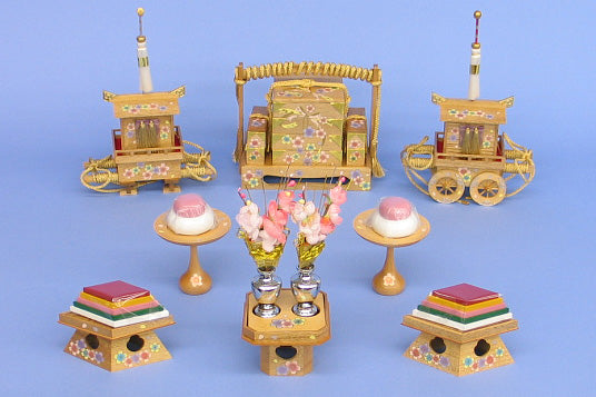 雛道具三段飾り用6点セット 金彩ケヤキ風リボン(木製)