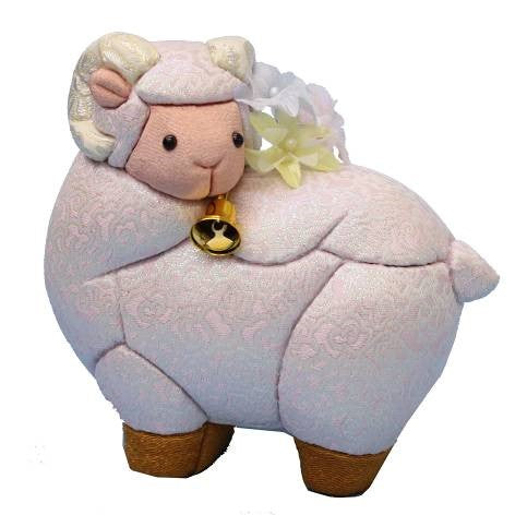 木目込み 未(ひつじ) No,02 幸せ