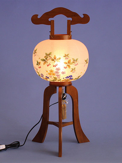 盆提灯大内行灯 新仙けやき9号 紙(釣鐘人参)高さ71cm 暗所点灯