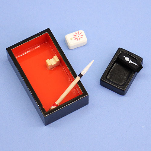 雏人偶及雏人偶配件:桃花及书桌套装