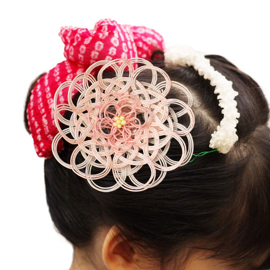 6号水引羽子板白ピンク ピンク 髪飾りイメージ