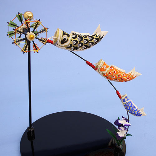 Un support d'écran pliable pour poupées de mai, 27 cm de large, support rond pour streamers de carpes