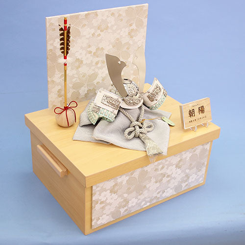 シルバーグレー兜 白桜収納セット よこから