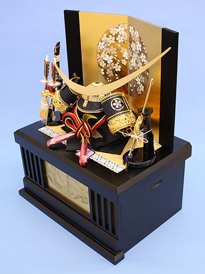 五月人偶兜收纳套装 宽42cm 紧凑型印传 伊達政宗兜 兼丸樱收纳套装