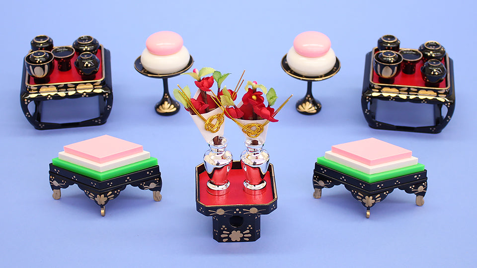 雛道具膳揃え 25号(7.5cm) 盛上掛盤(樹脂製)