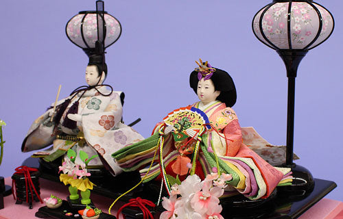 雛人形ケース飾り 二人 芥子親王 会津蒔絵ピンク 人形横から