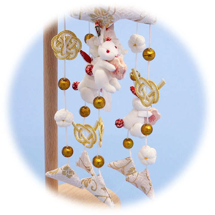 Support de décoration à suspendre inclus, hauteur 25 cm, lys miniature, lapin