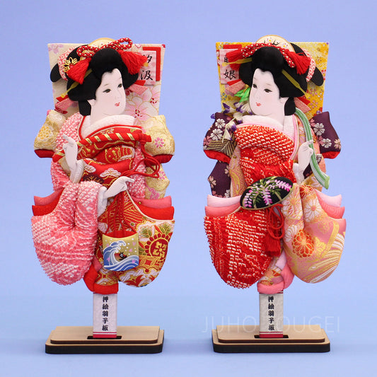 ９９姉妹羽子板出し飾り　10号上金襴鹿の子華舞セット