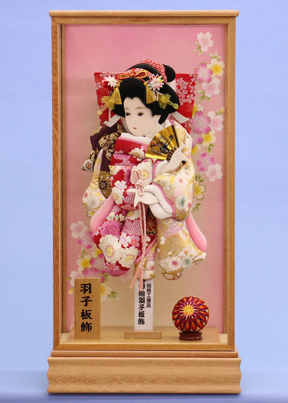 押絵羽子板飾り 華流水 白木桜華のケース入り