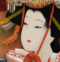 23-size gold crown, Oshie Hagoita white crane case