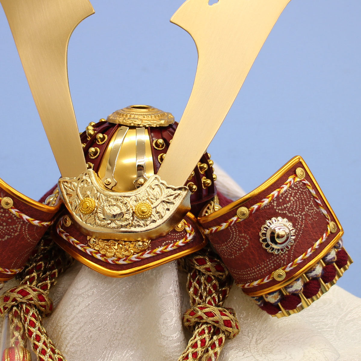 皇宸作　６号　金閣兜　ズーム