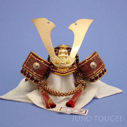 6号金閣兜　正面