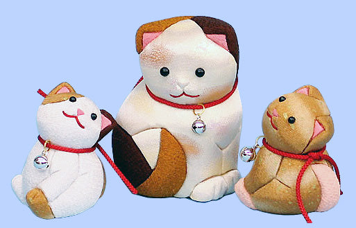 木目込み人形材料猫三匹