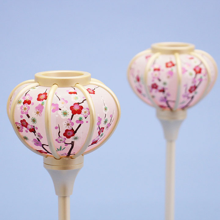 Lanterne poupée Hina (résine) 21 cm Petite Sakura LED sans fil Blanc perle