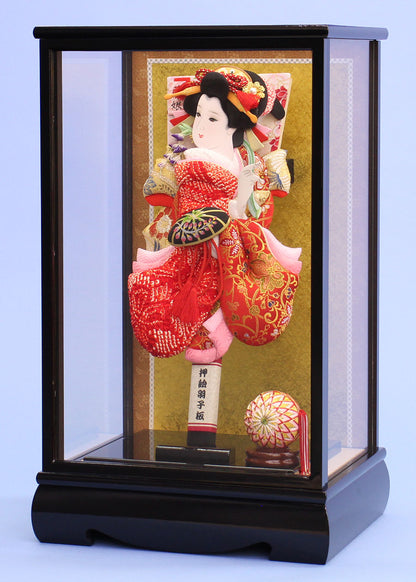 13号かの子華舞　桃山ケース飾り　右から