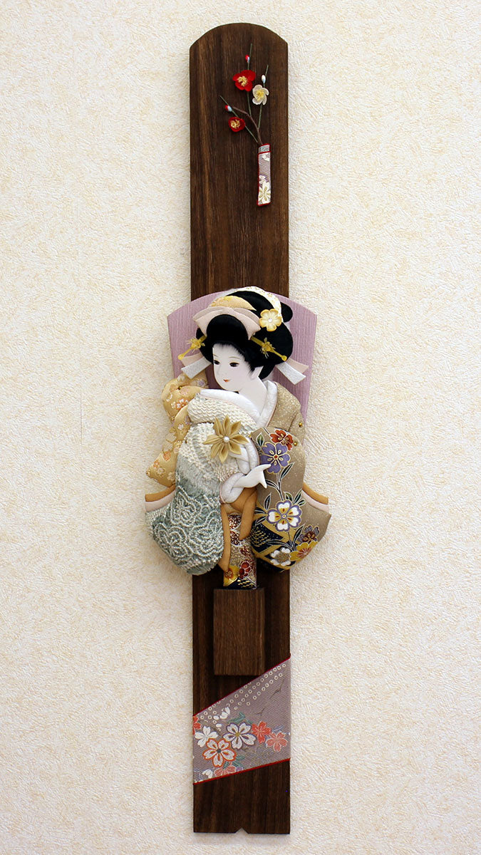 １０号鹿の子美月　初音壁掛け　右から