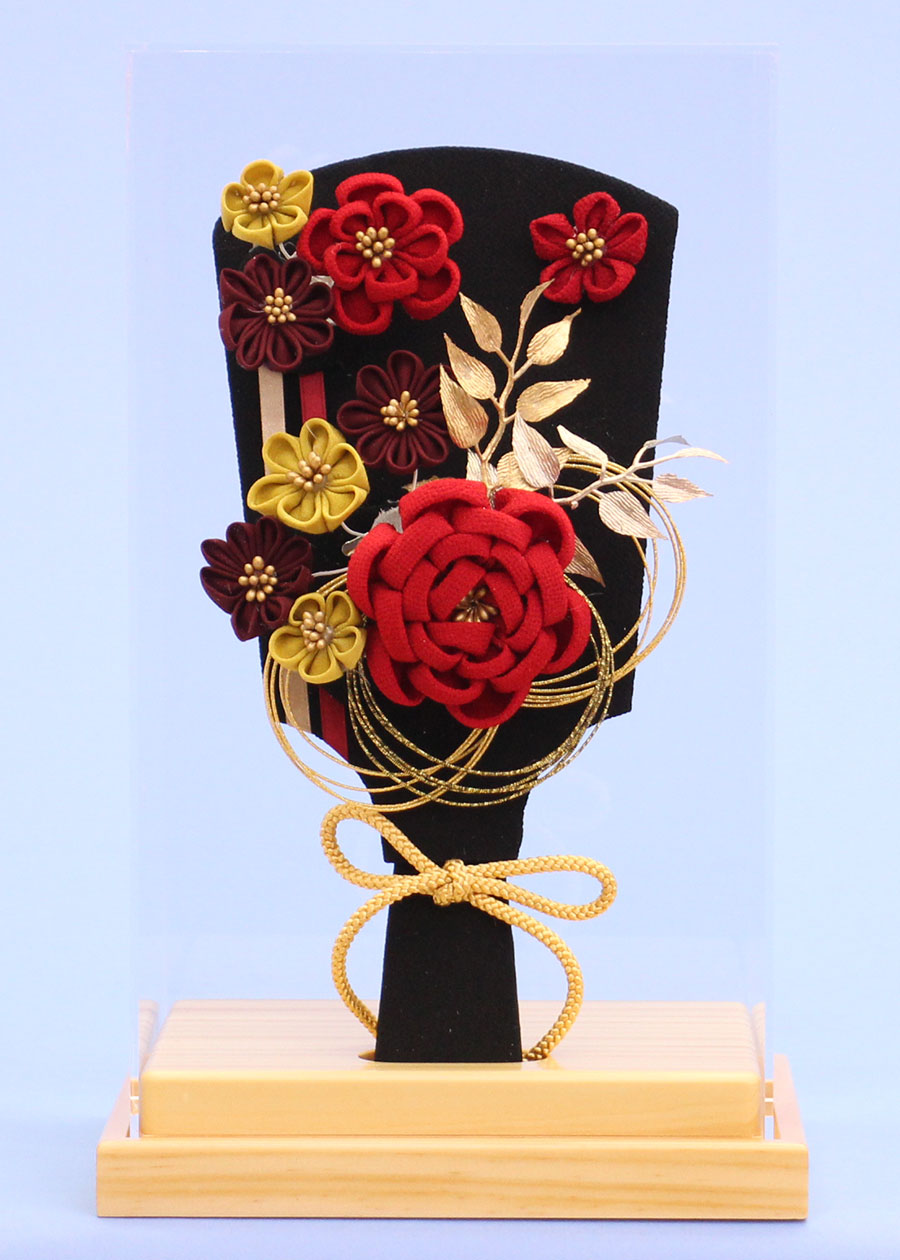 ８号髪飾り羽子板赤バラ　ナチュラルケース　