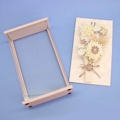 ９号剣つまみ髪飾り羽子板　グレージュ白　ライラック　ケース外す