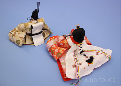 三五親王ベージュ　後ろから